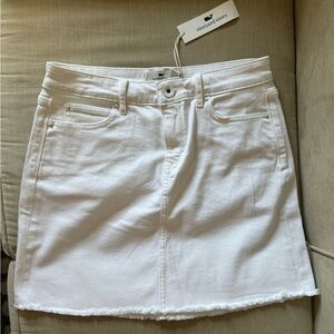 Vineyard Vines white high waist denim mini skirt